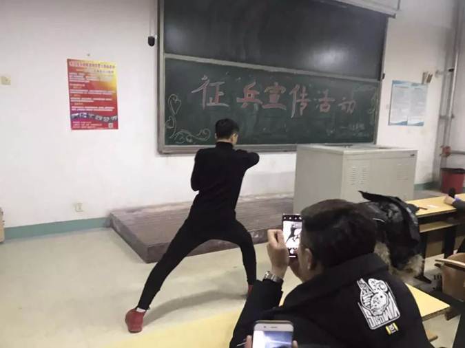 https://mmbiz.qpic.cn/mmbiz_jpg/9dAKWHuaCZOcqNh5aiaXibiabic72ucHn99sW8dIJoy39wCB5nGaibLcUQIjjRq0TebJxkmNf848ll5vS1qnW1rF72w/640?wx_fmt=jpeg&wxfrom=5&wx_lazy=1